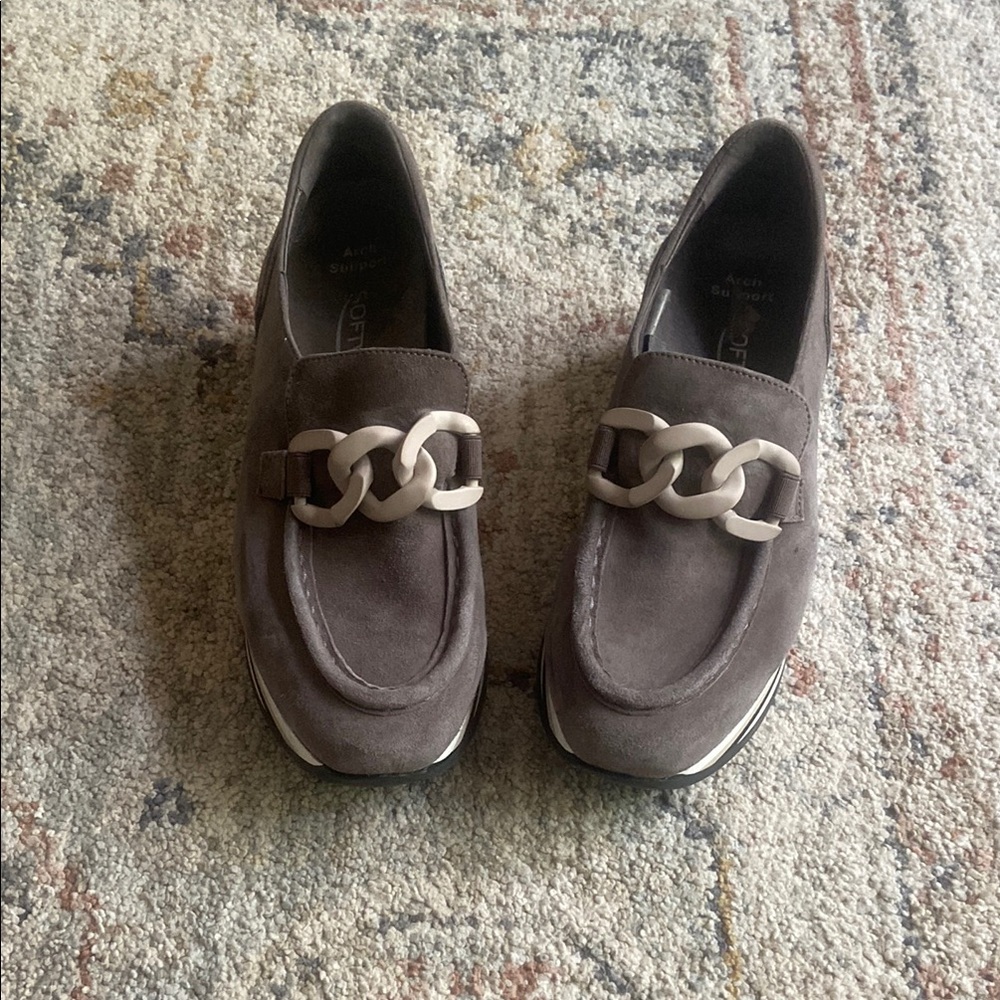 Gray Suede Loafer Wedge Flats with Chain Detail - with arch support - size 37.5
